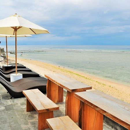 Pradana Beach Inn Luxury Batununggul Buitenkant foto